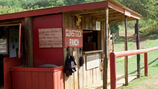 Gunstock Ranch – Scenic Horseback Riding and Eco Tours on Oahu