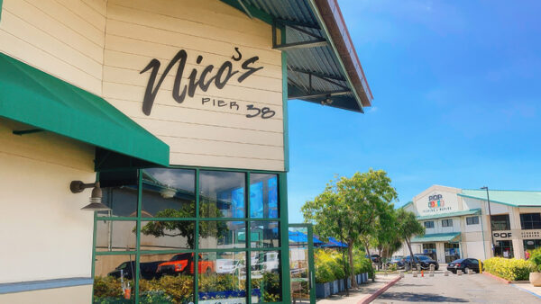 Nico’s Pier 38 – A Popular Honolulu Restaurant for Fresh Seafood and Ahi Poke