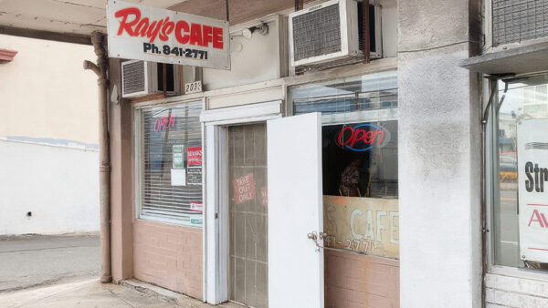 Ray’s Cafe – Serving Hawaii’s Most Affordable and Delicious Prime Rib