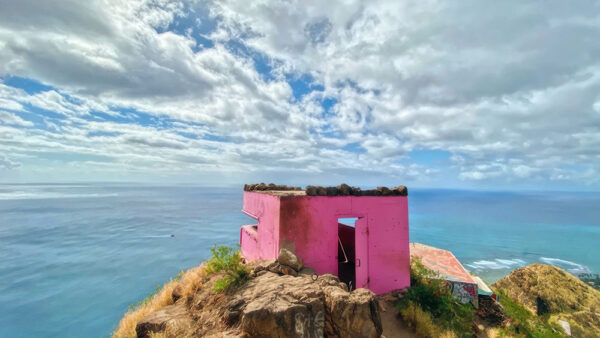 Pink Pillbox Hiking Trail – Oahu’s Most Scenic Spot on the West Coast