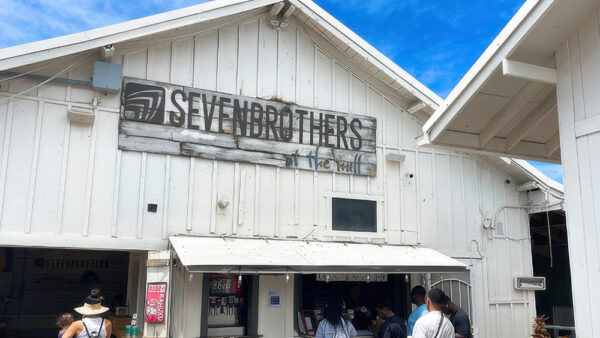 Seven Brothers – Serving Up Giant, All-American Burgers