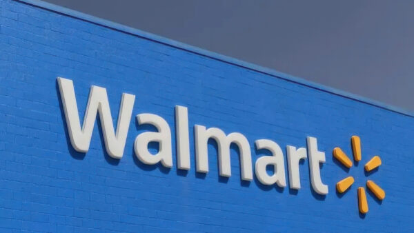 Walmart – Hawaii’s Best Discount Supermarket for Souvenir Shopping