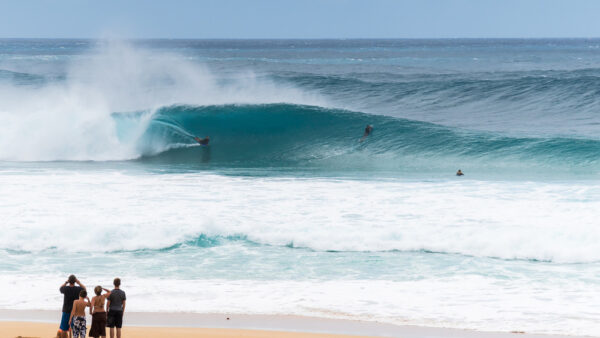 Banzai Pipeline – The Most Famous Surfing Mecca in Hawaii