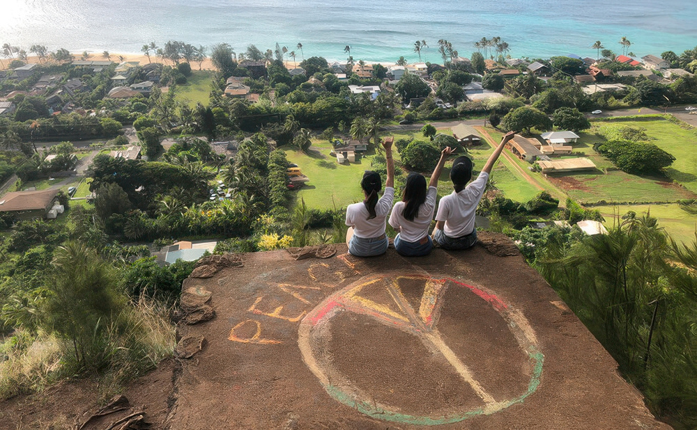 Ehukai Pillbox Hike – A Spectacular Spot with a Panoramic View of the North Shore Coastline