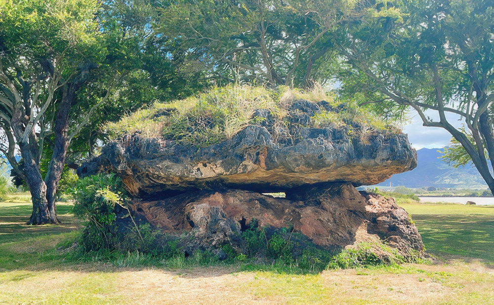 Pohaku Lanai (Balance Rock) – The Only Mystical Power Spot on Oahu's North Shore