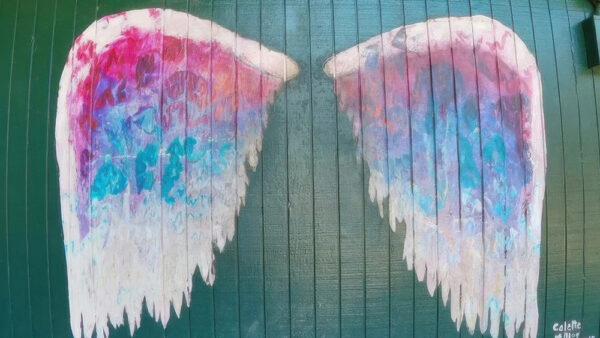 天使の羽【ハレイワタウンにあるハワイの超人気壁画】
